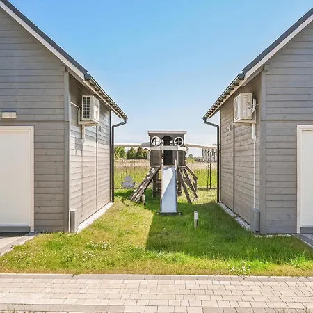 2 Bedroom Cozy In