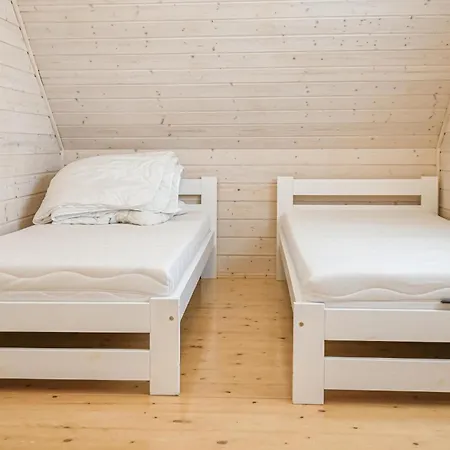 Holiday home 2 Bedroom Cozy In *